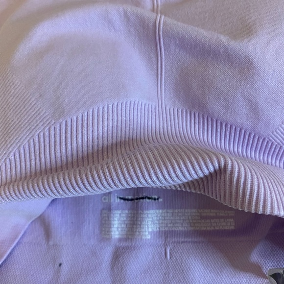 All in Motion Lilac Sports Bra Wireless Halter Straps Sz S NWT Nylon Blend - Picture 3 of 3